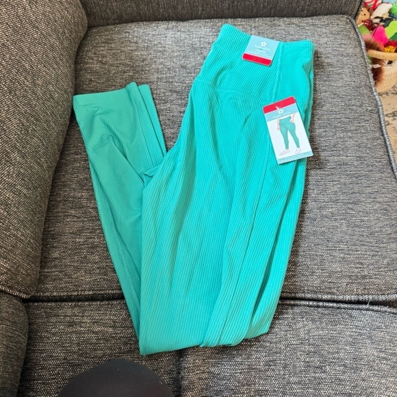 Tuff Athletics Pants - Tuff Athletics Ribbed Teal Leggings with Pockets